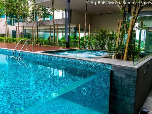 Resort Hostel In City