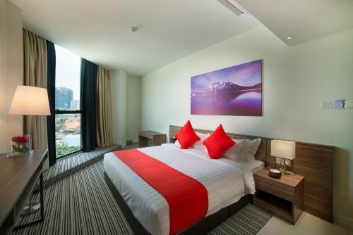 Riccarton Capsule Hotel