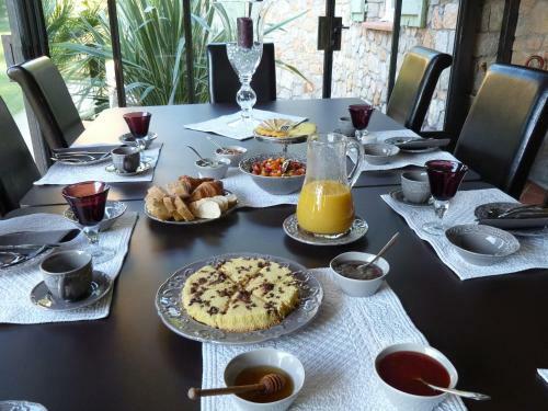 Bed & Breakfast Le Mas Du P�r�