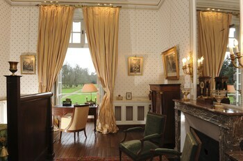 Hotel Chateau De Canisy