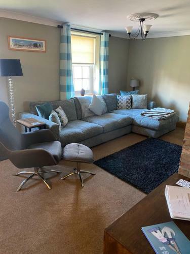 Yorkshire Coast, Three Bed Cottage, Parking Garden