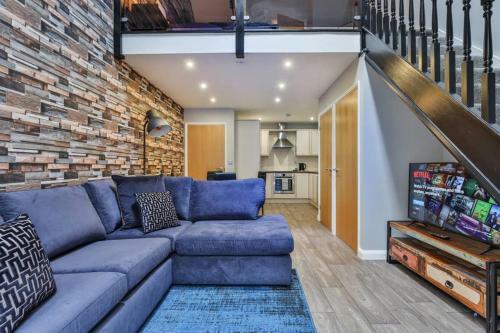 Victorian Tramsheds, Modern Apartment + Parking