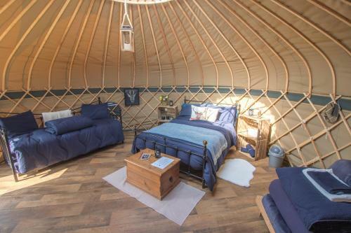 Yeabridge Farm Hideaway