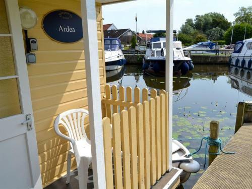 Ardea - Uk12695