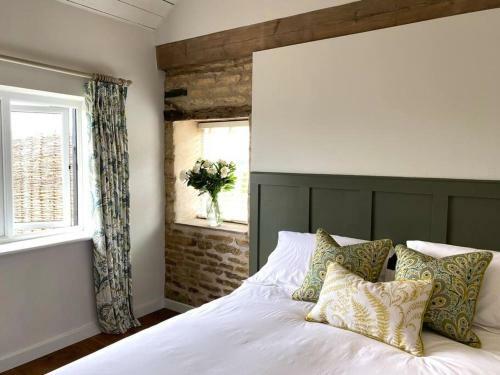 Linseed Barn- Stamford Holiday Cottages