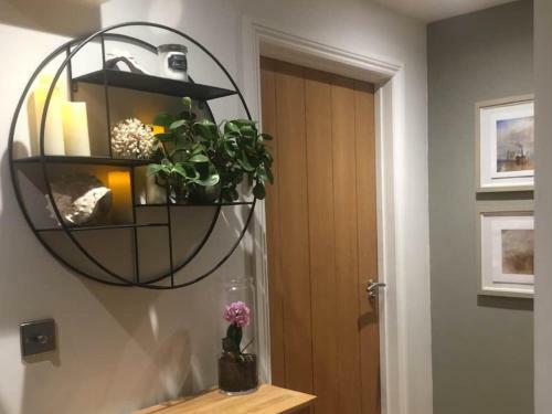 Apartamento The Courtyard-boutique Style 10 Min Walk To Beach