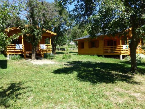 Camping, H�tel De Plein Air Les Cariamas