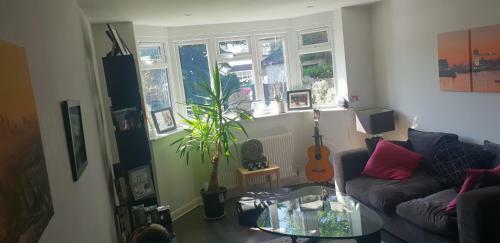 Apartamento 2 Bedroom Ground Floor Maisonnette With Garden