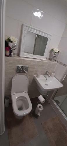 The 2 Bed Entire Apartment