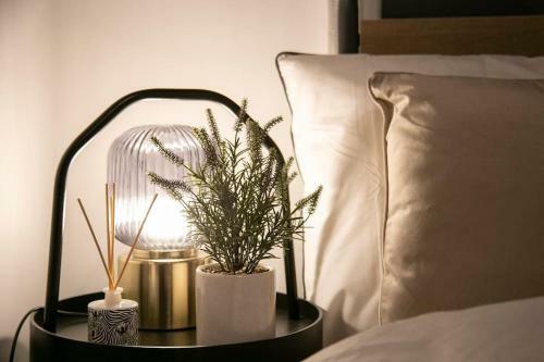 Fortunae's Cosy Apartment- By Fang