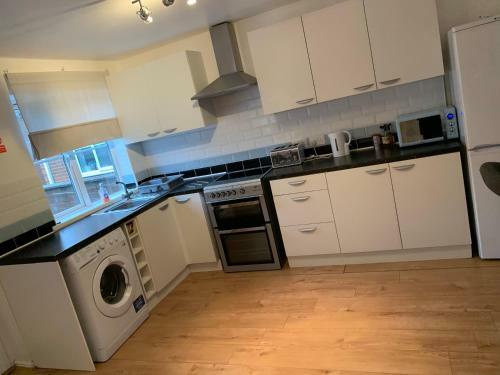 Wharncliffe House - Workstays Company Uk