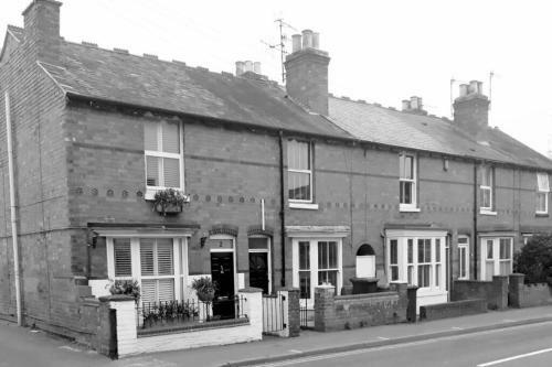 Grove Road Cottages - Group Bookings