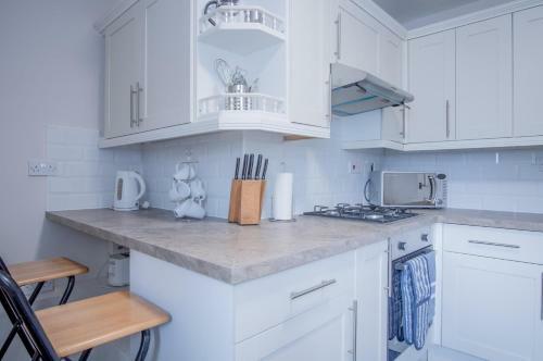 Starfish Apartment - 2 Bedroom Apartment - Tenby