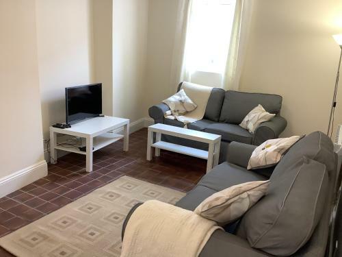 1 - Bed Ground Floor Apartment Tenby