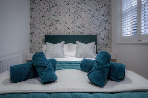 Azure - 2 Bedroom Apartment - Tenby