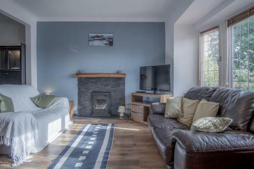 Cambrian Cottage - 3 Bedroom Cottage - Tenby