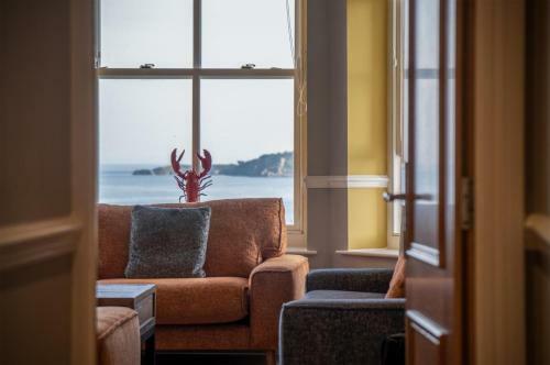 Judith's View - 3 Bedroom Apartment - Tenby