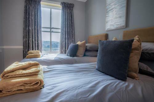 Judith's View - 3 Bedroom Apartment - Tenby
