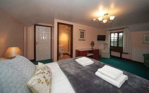 Lodge Sands Farm Cottages