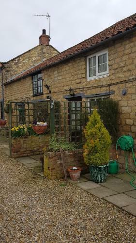 Lodge Sands Farm Cottages