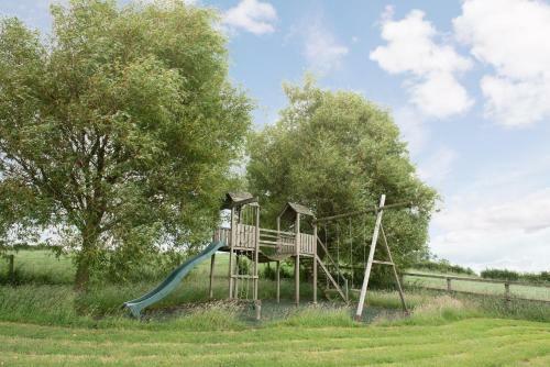 Lodge Sands Farm Cottages