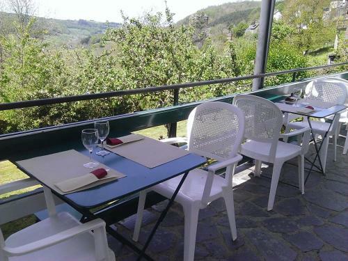 Hotel Auberge De Tournemire - Cantal