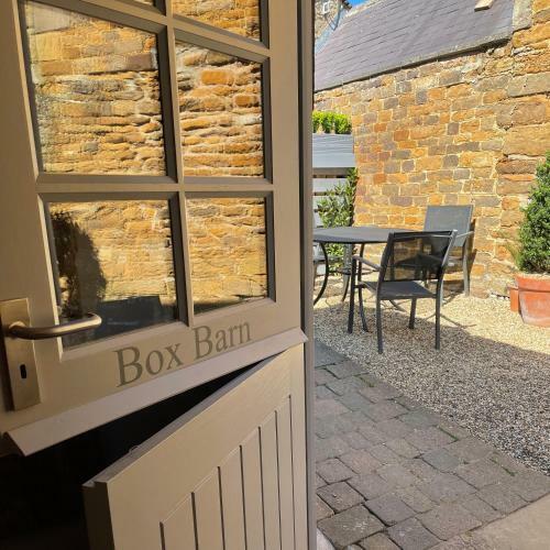 Box Barn - Stylish Accommodation In Rutland
