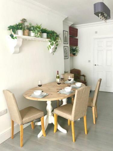 Apartamento The William Lemon - Classic, Restful, Opulent 1 Bed - Central Truro