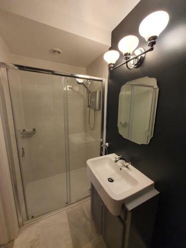 Apartamento The William Lemon - Classic, Restful, Opulent 1 Bed - Central Truro