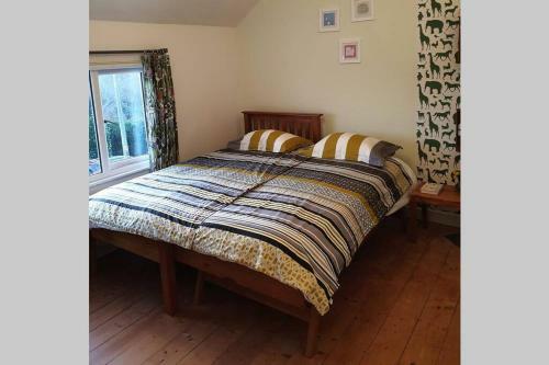 Spacious House With A Homely Touch In Truro