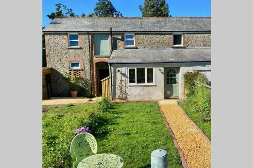 Relaxing Cottage In The Beautiful Usk Valley