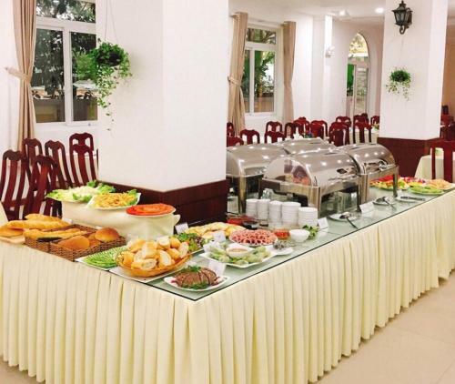 Rose Garden Hotel