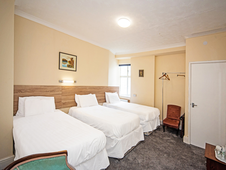 The Sherwood Palm Hotel