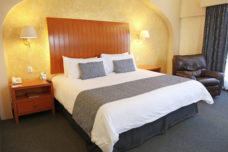 Hotel Flamingo Inn