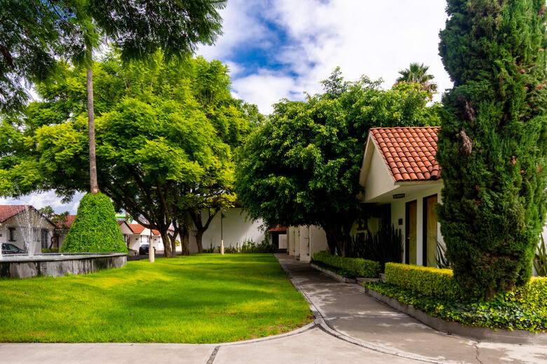 Hotel Flamingo Inn