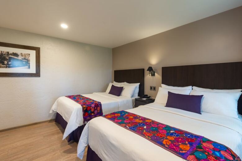 Hotel Flamingo Inn