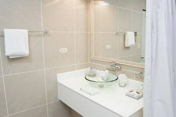 Hotel La Mansion Inn (.)