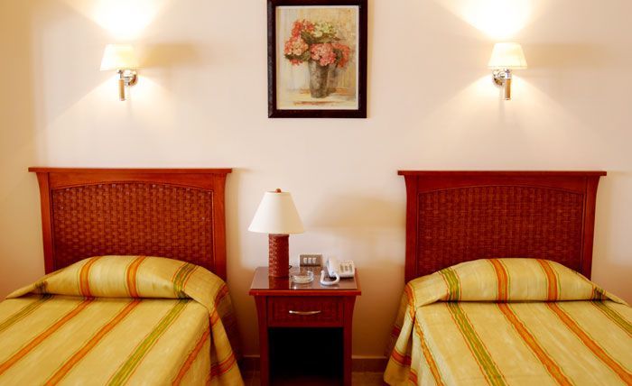 Hotel Tropicana Tivoli