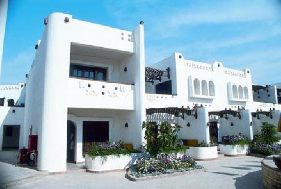 Hotel Tropicana Tivoli