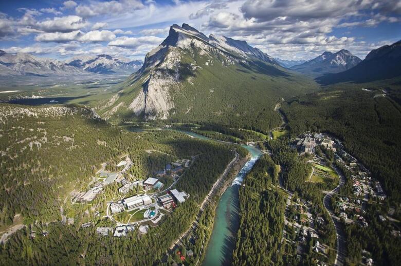 Hotel Banff Park Lodge