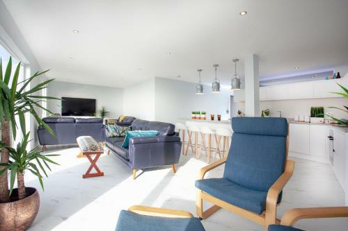Apartamento De'nada, Vernon Court