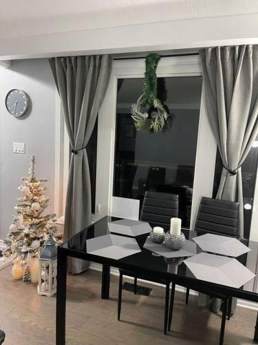 5+* Comfort Stay In Niagara Close To Attractions