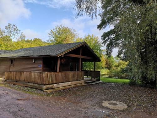 Kingfisher Lodge-huntersmoon -warminster-longleat-bath