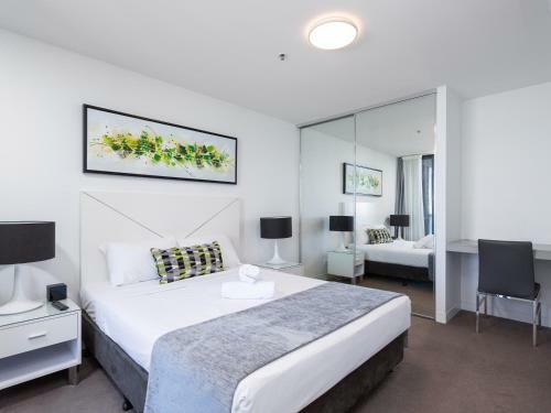 Apartamento Serain Residences On Surfers