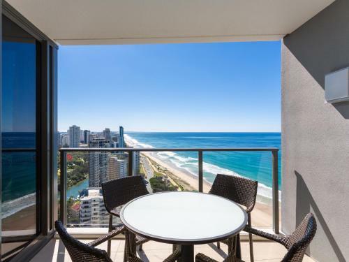 Apartamento Serain Residences On Surfers