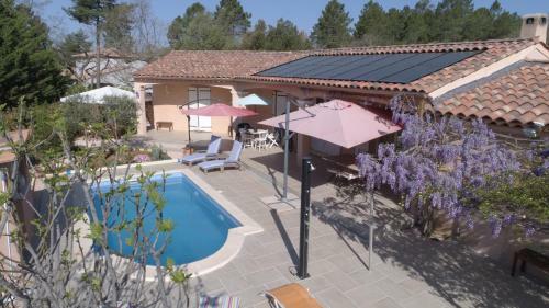 Hostal B&B Villa Les Tamaris