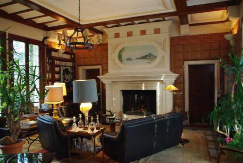 Bed & Breakfast Ch�teau De L'h�rissaudi�re