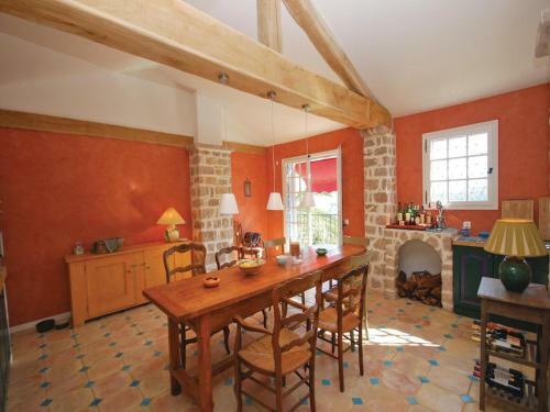 Holiday Home Chemin Des Fumerates