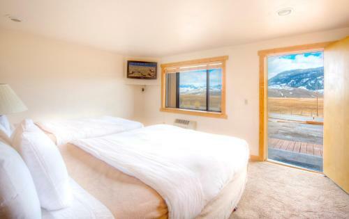 Posada Elk Refuge Inn