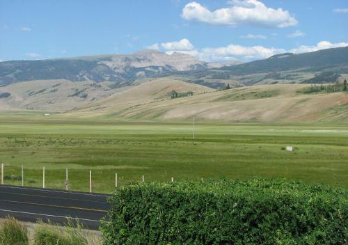 Posada Elk Refuge Inn